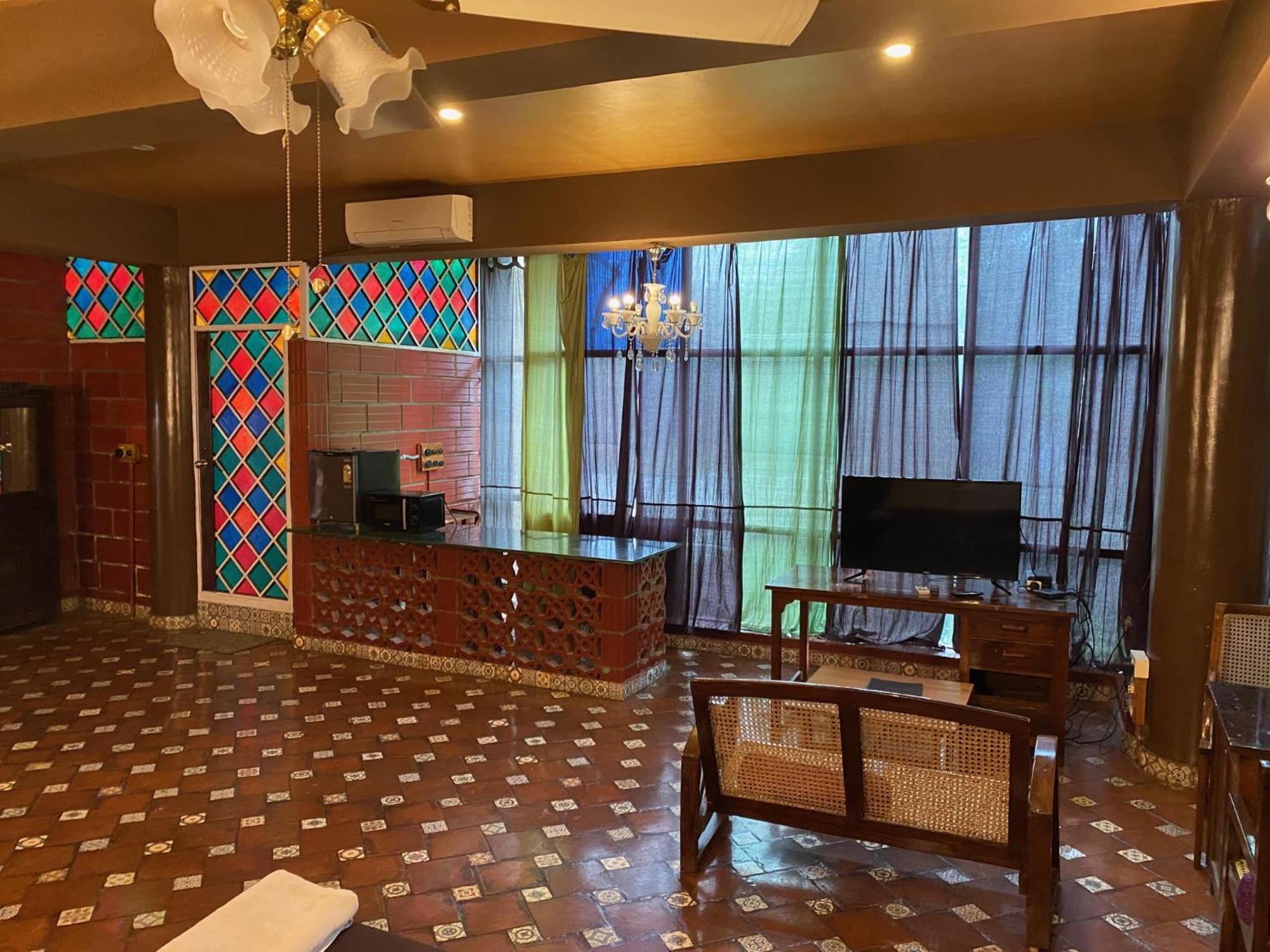 Room AC